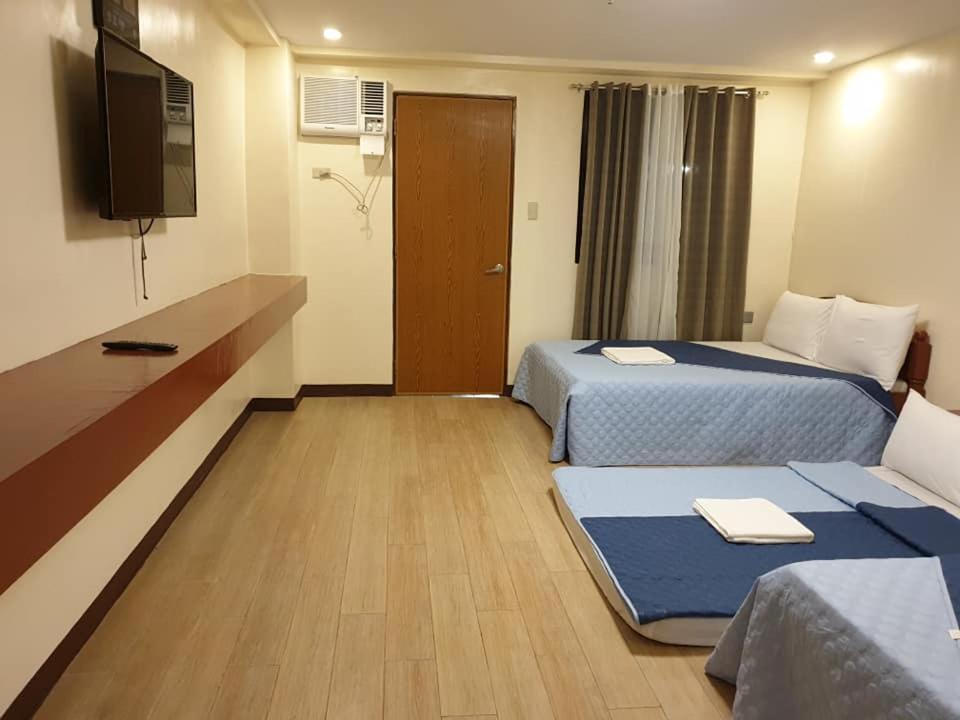 La Primera Grande Beach Resort Roxas  Dış mekan fotoğraf