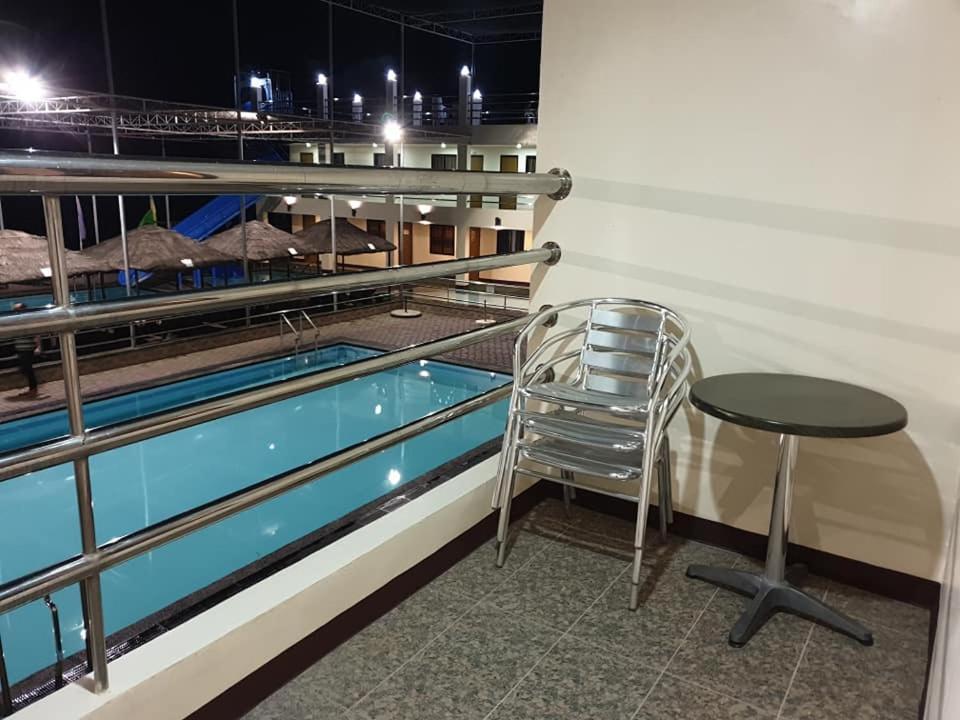 La Primera Grande Beach Resort Roxas  Dış mekan fotoğraf