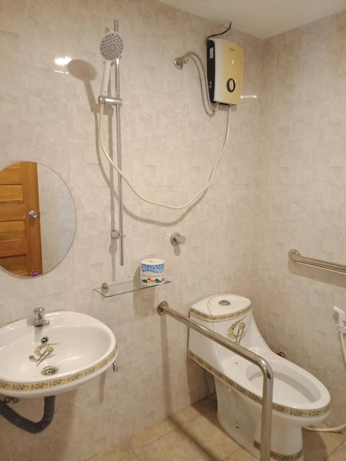 La Primera Grande Beach Resort Roxas  Dış mekan fotoğraf